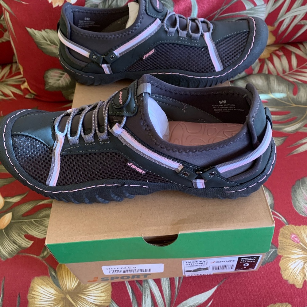 New JSport Tahoe Max Slip-On Sneaker 9M.